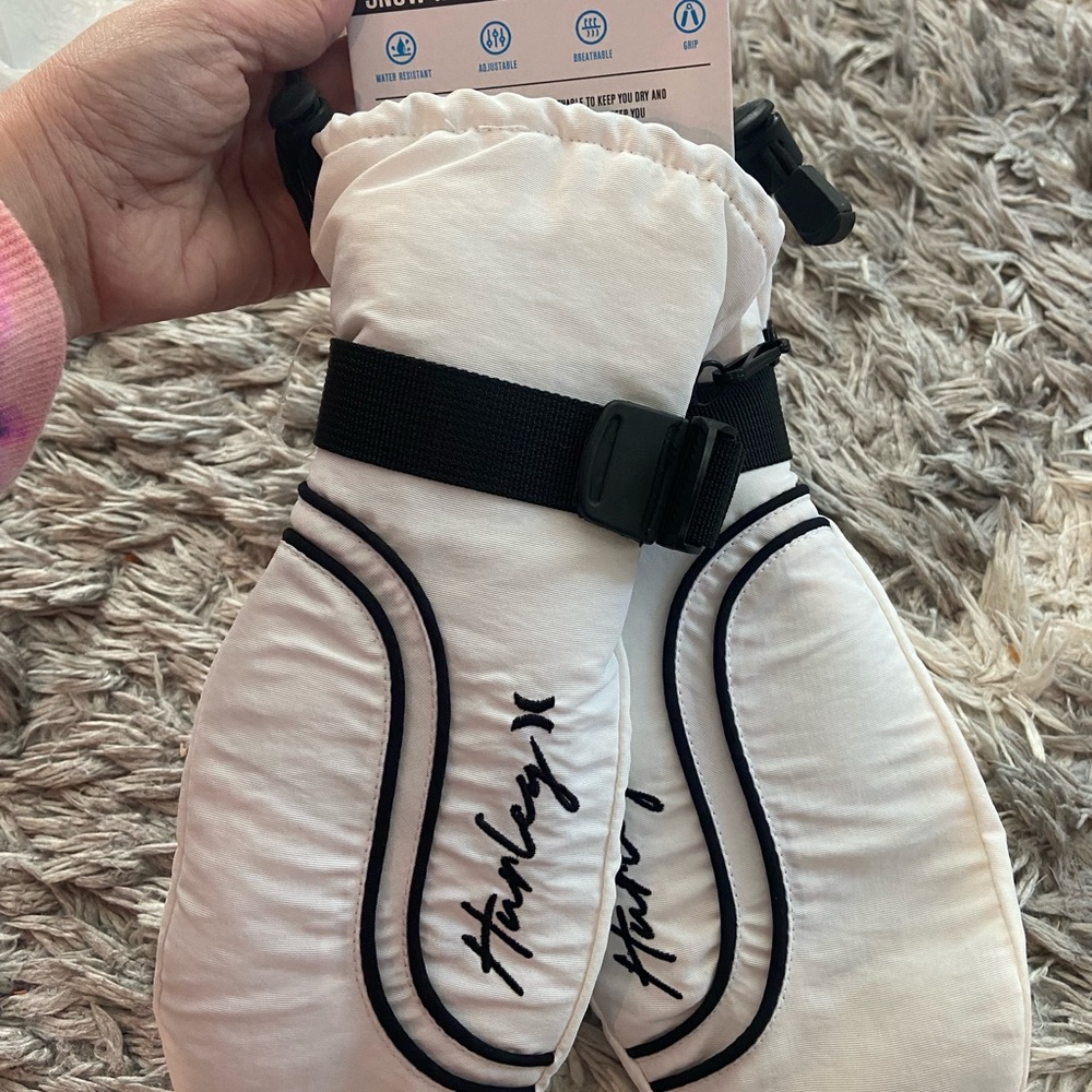 Hurley snow mitten new
